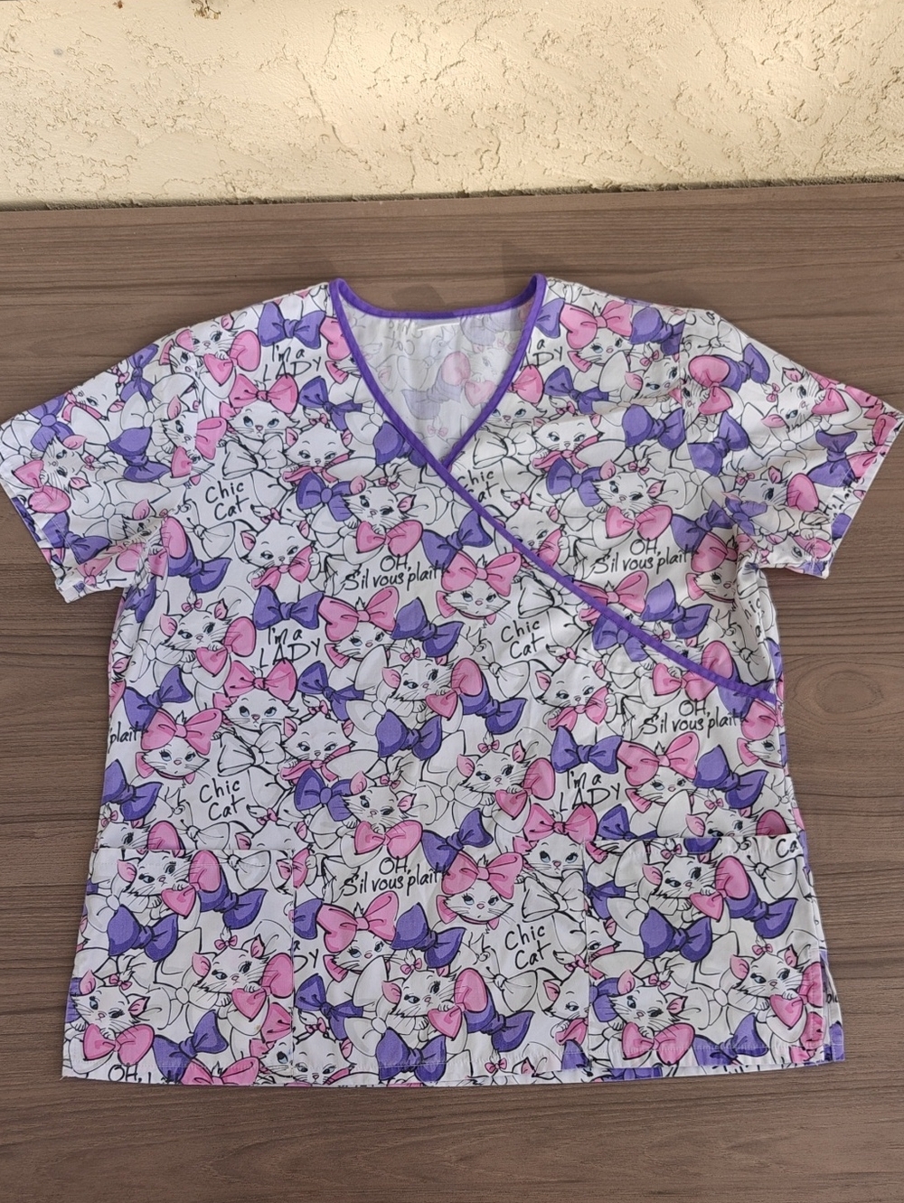 Vintage Disney Marie Scrub